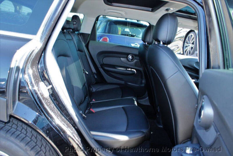 2017 MINI Clubman Cooper