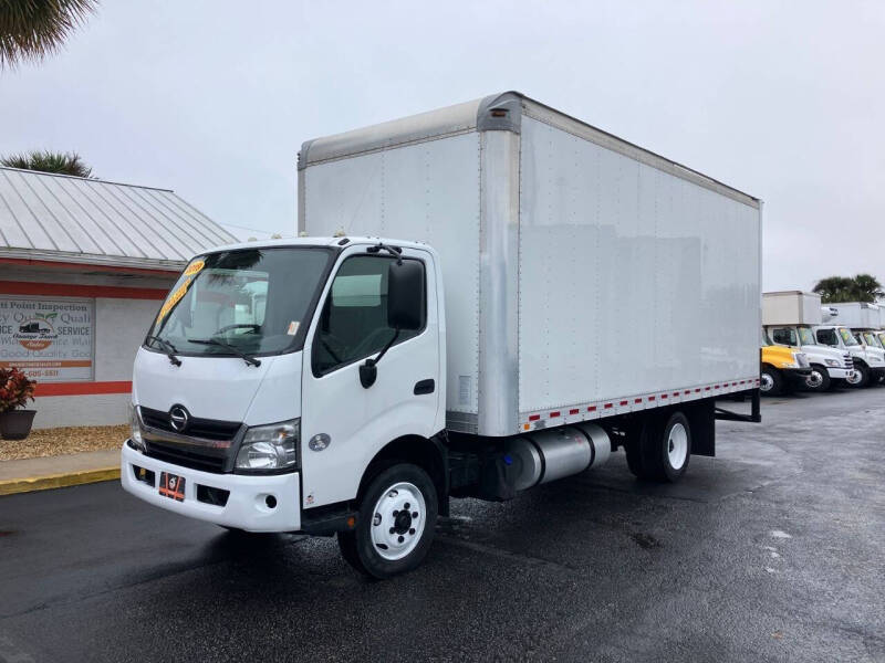2019 Hino 195