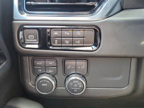 2025 GMC Yukon XL Elevation