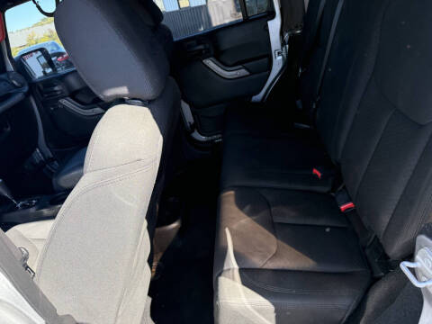 2015 Jeep Wrangler Unlimited Sport