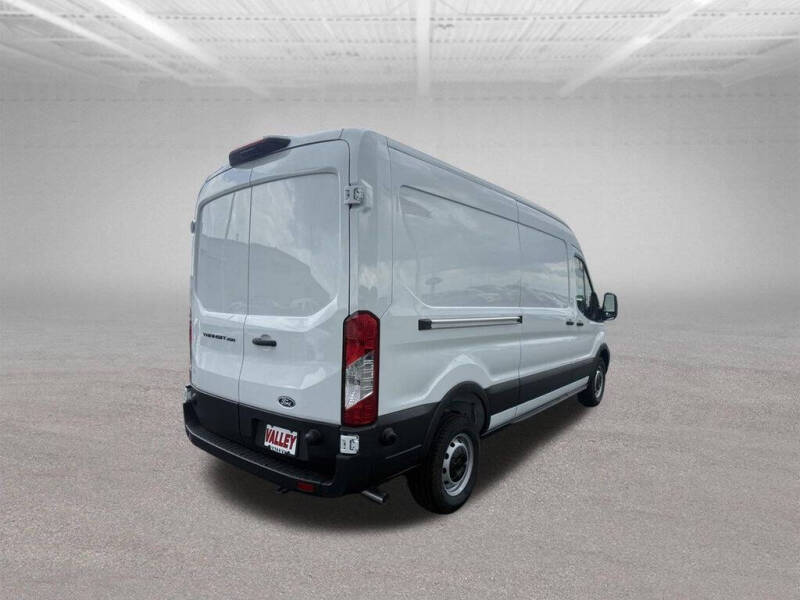 2026 Ford Transit 250