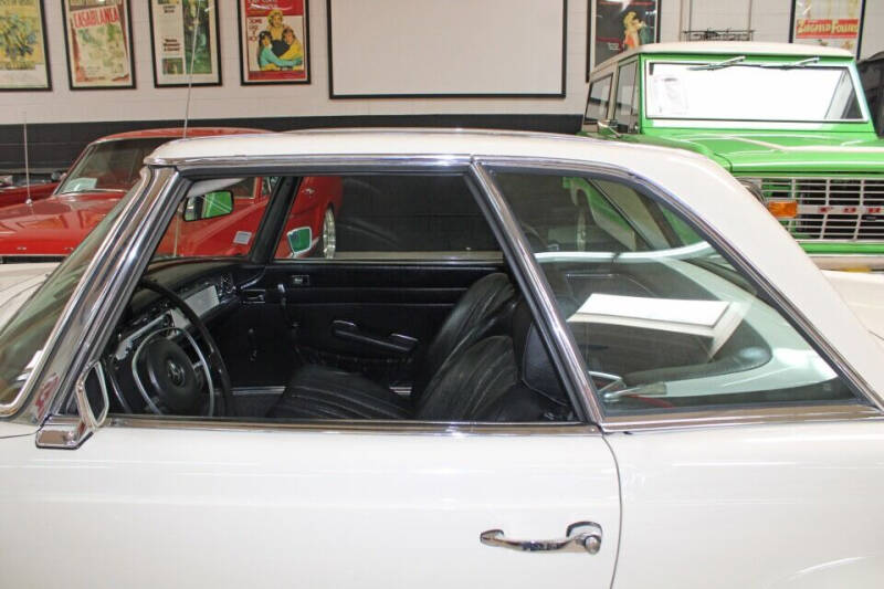 1969 Mercedes-Benz SL-Class