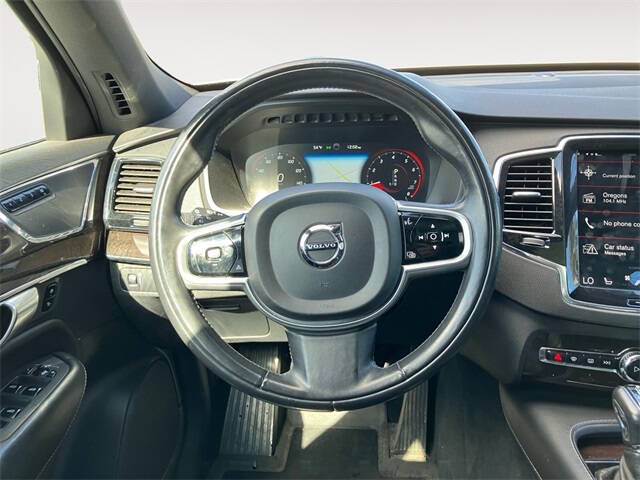2018 Volvo XC90 T5 Momentum 7-Passenger