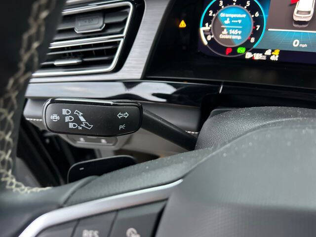 2024 Volkswagen Atlas Cross Sport SE 4Motion