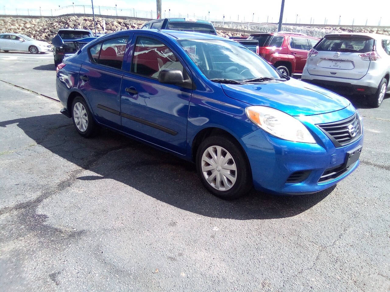 2014 Nissan Versa for sale at Pinnacle Auto Sales in New Bedford, MA