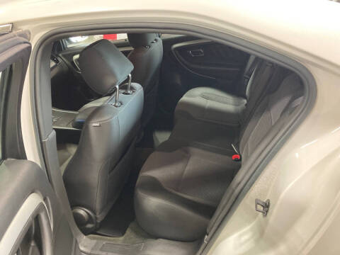 2013 Ford Taurus SEL