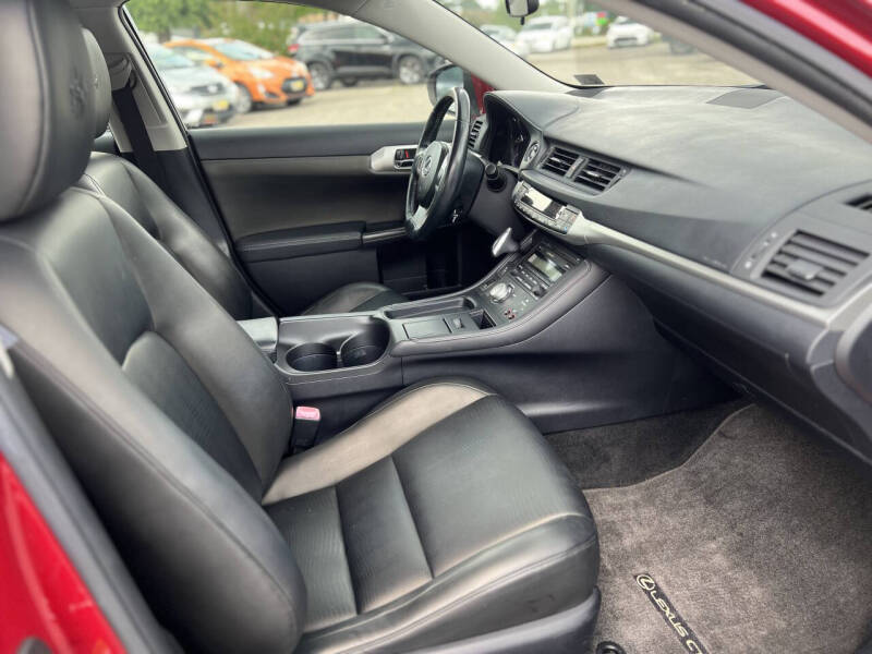 2011 Lexus CT 200h