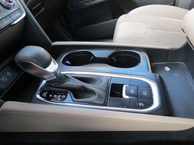 2020 Hyundai Santa Fe SE
