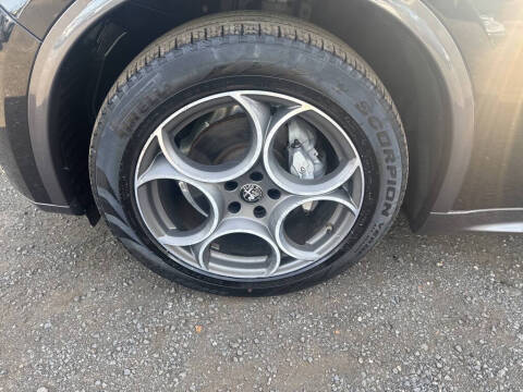 2022 Alfa Romeo Stelvio Ti