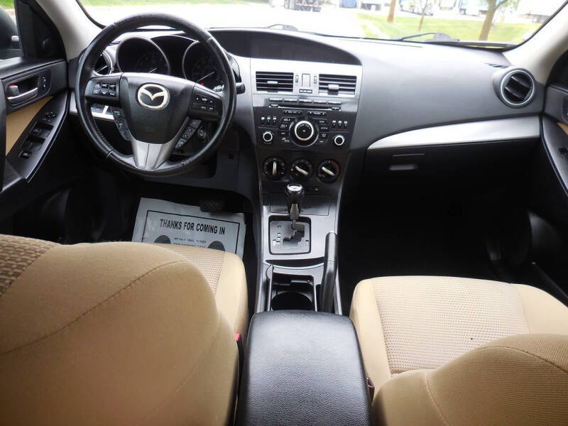 2012 Mazda MAZDA3 i Touring
