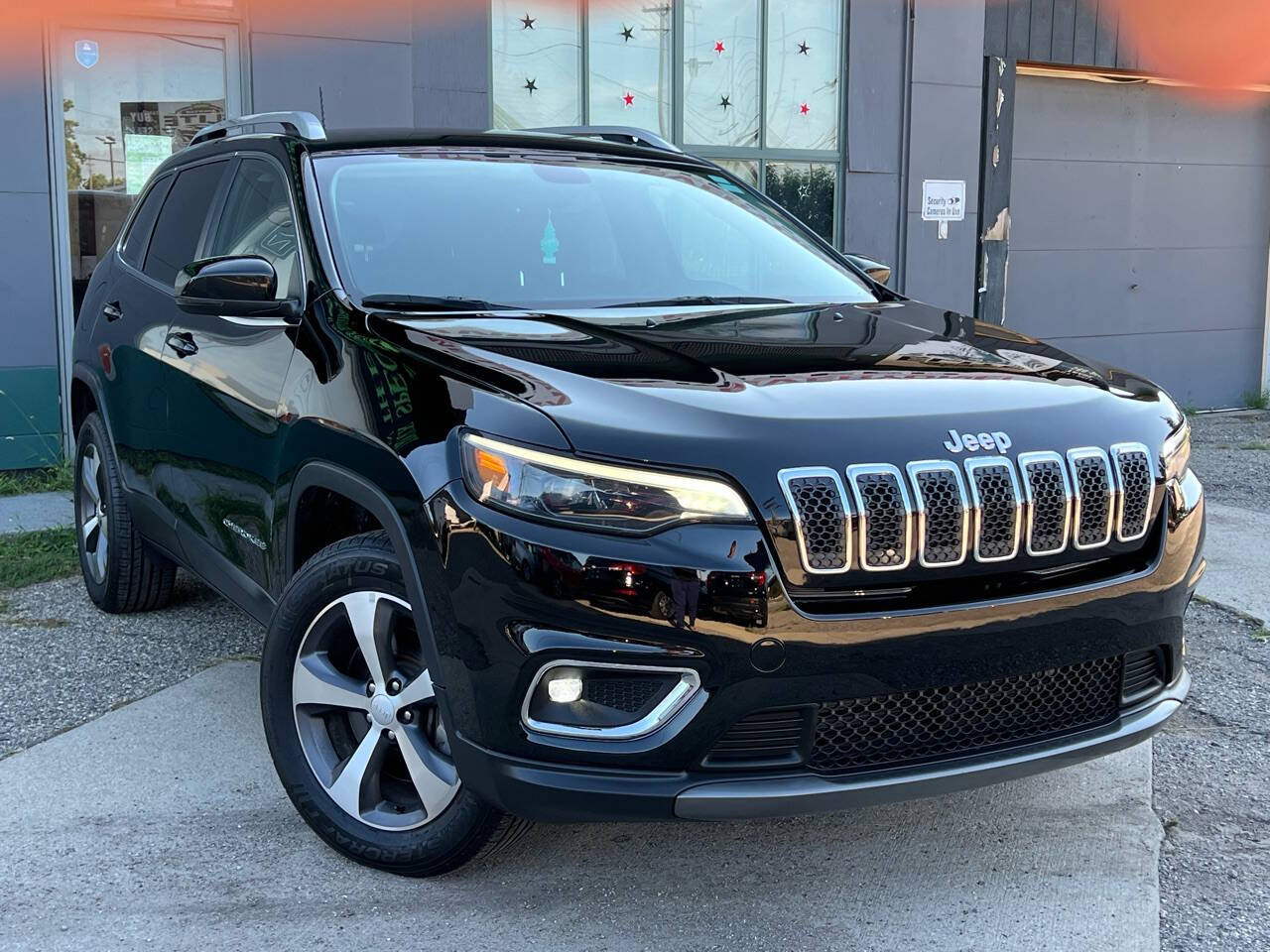 2020 Jeep Cherokee for sale at Spartan Elite Auto Group LLC in Lansing, MI