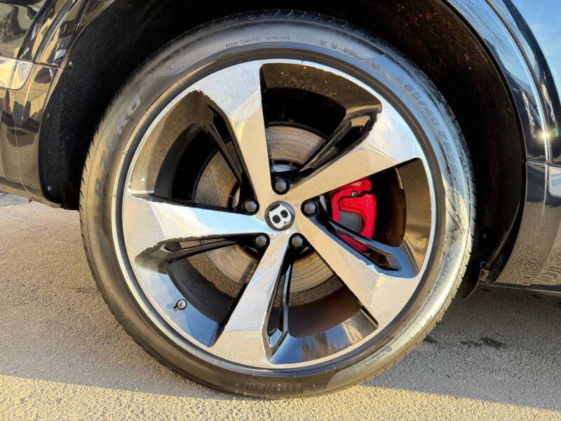 2019 Bentley Bentayga V8