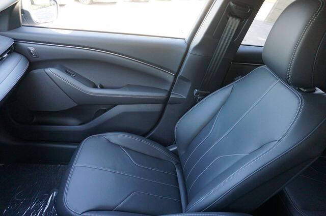2026 Ford Mustang Mach-E Select