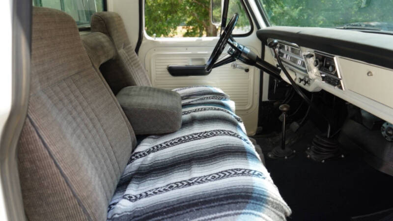 1968 Ford F-100