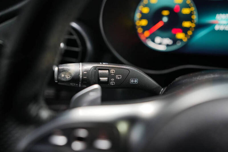 2021 Mercedes-Benz GLC GLC 300