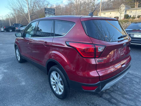 2019 Ford Escape SE