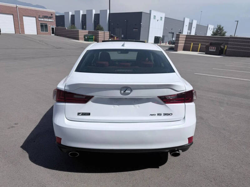 2016 Lexus IS 350
