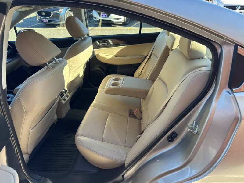 2017 Subaru Legacy 2.5i Limited