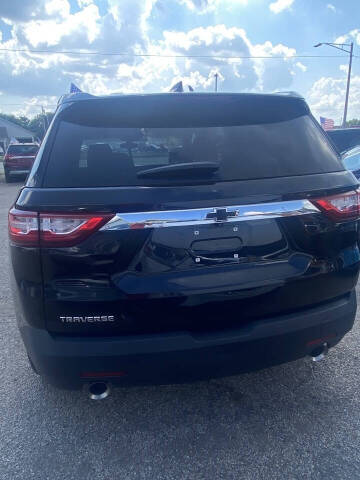 2021 Chevrolet Traverse LS
