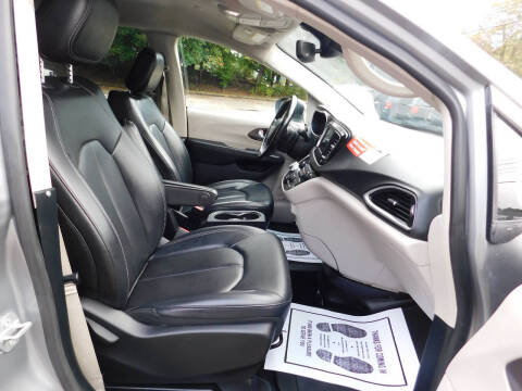 2021 Chrysler Voyager LXi