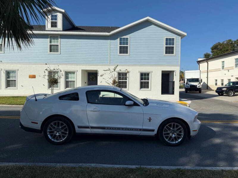 2012 Ford Mustang V6 Premium