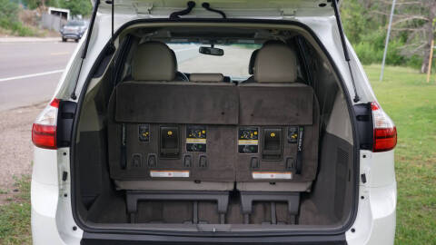 2015 Toyota Sienna