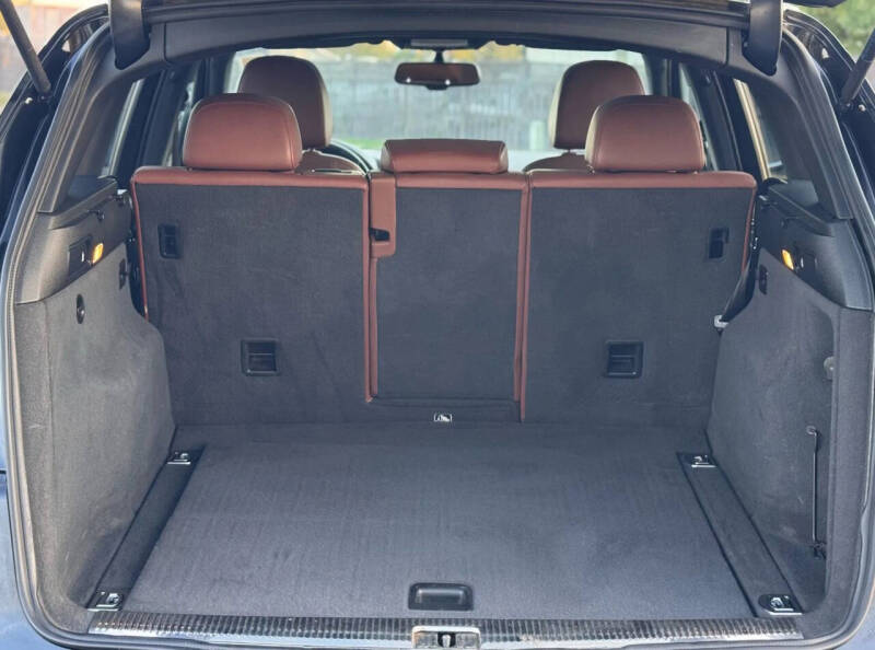 2012 Audi Q5 2.0T quattro Premium Plus