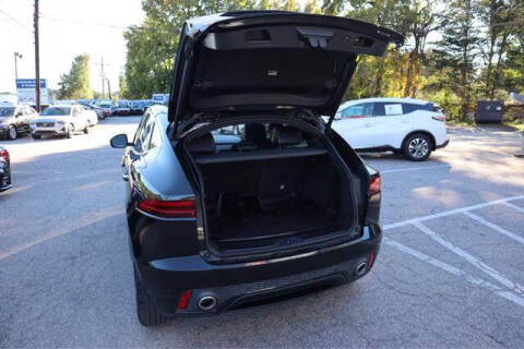 2018 Jaguar E-PACE P300 R-Dynamic S