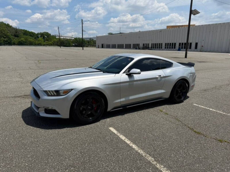 2017 Ford Mustang V6