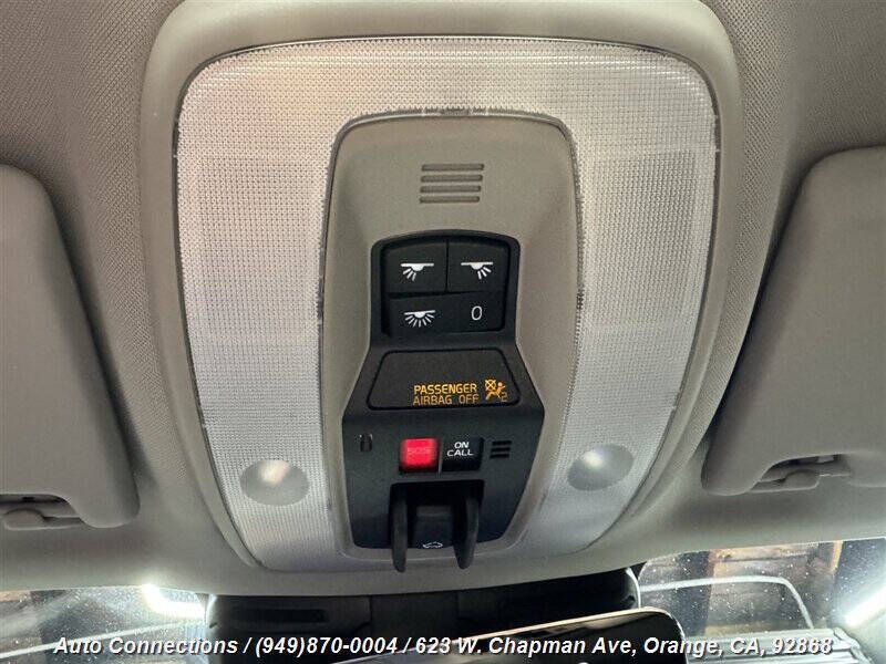 2015 Volvo XC60 T5 Drive-E Platinum