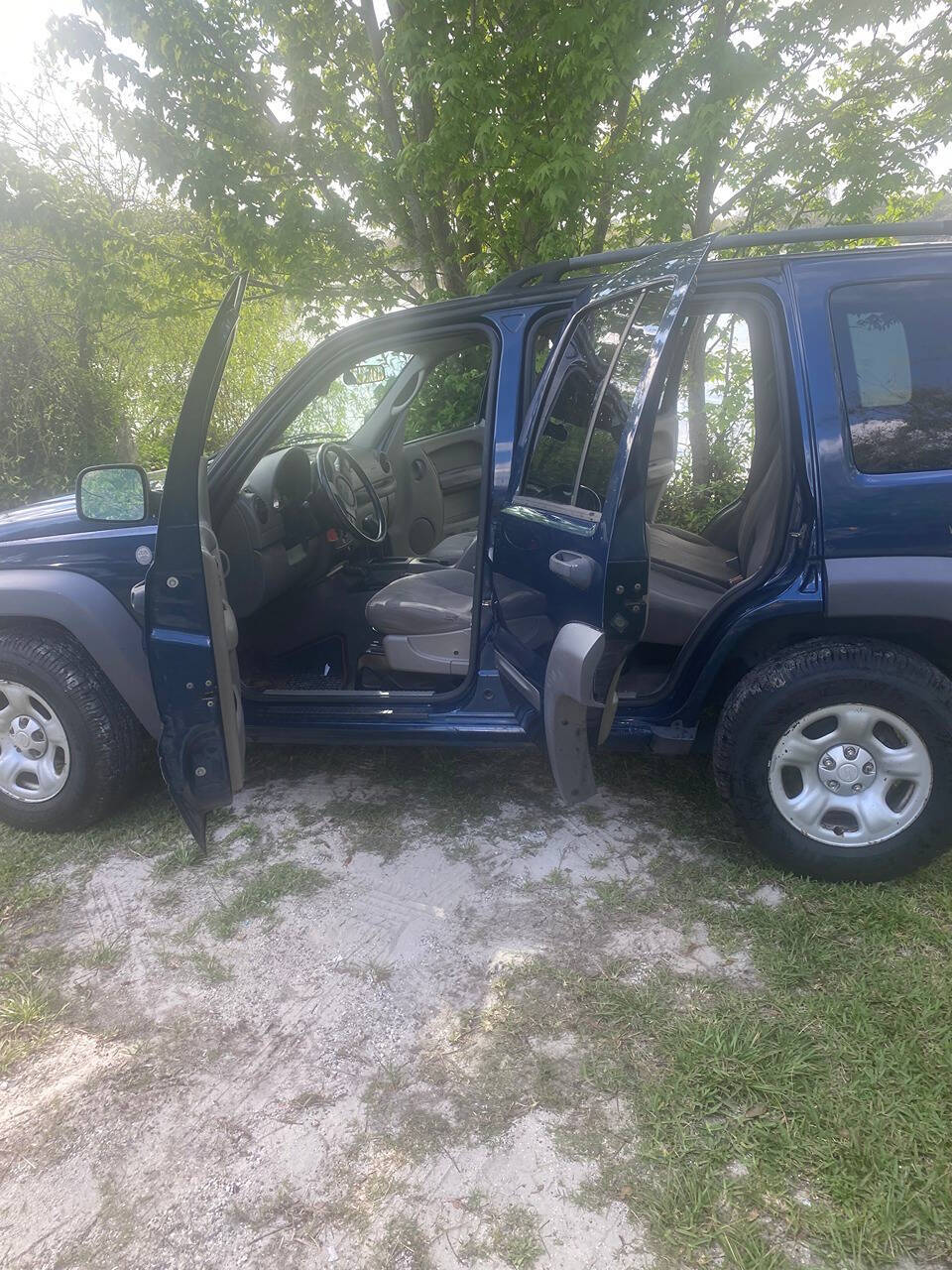 2004 Jeep Liberty for sale at AFFORDABLE IMPORT AUTO INC in Longwood, FL