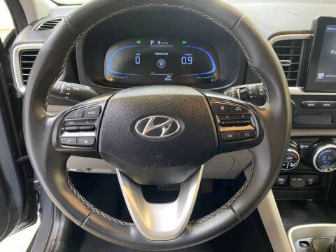 2024 Hyundai Venue SEL