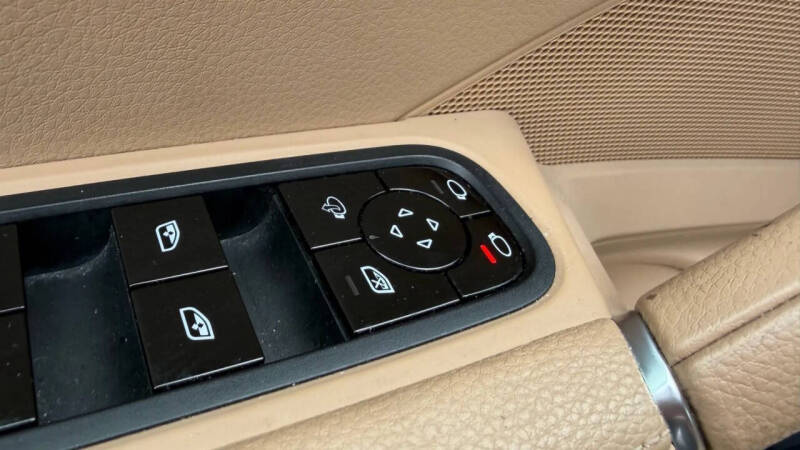 2019 Porsche Cayenne S