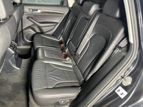 2013 Audi Q5 2.0T quattro Premium Plus