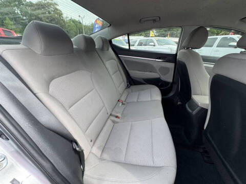 2020 Hyundai Elantra