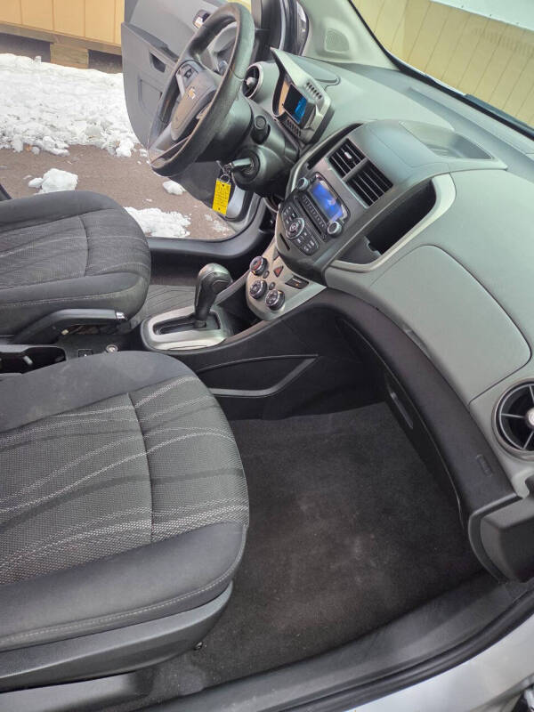 2014 Chevrolet Sonic LT Auto