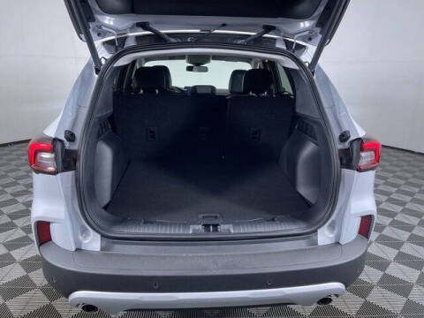 2026 Ford Escape Hybrid Platinum