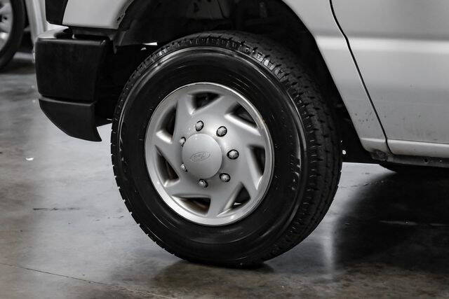 2011 Ford E-Series E-150
