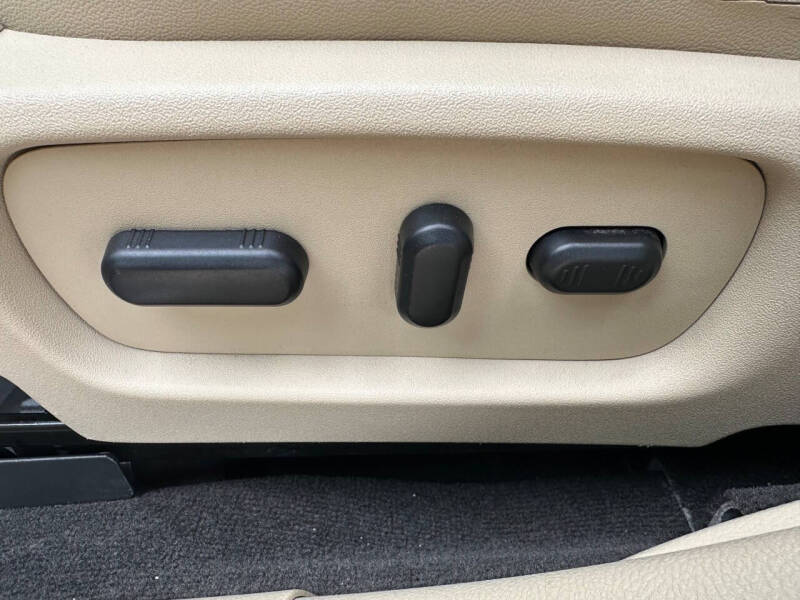 2013 Ford Taurus Limited