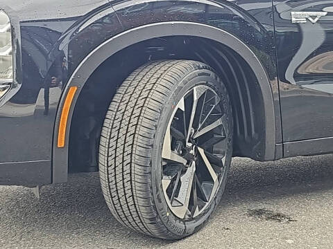 2025 Mitsubishi Outlander PHEV SEL