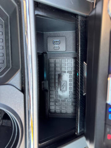 2022 Ford F-350 Super Duty Platinum