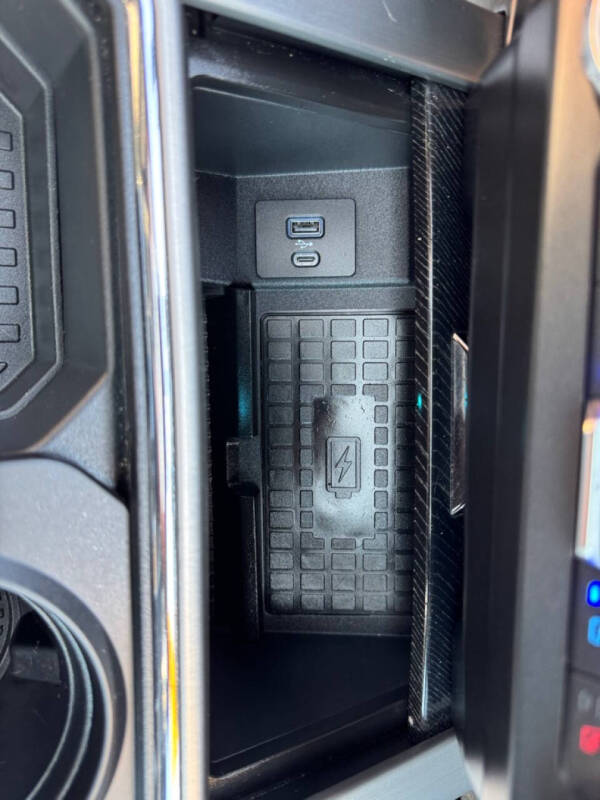 2022 Ford F-350 Super Duty Platinum