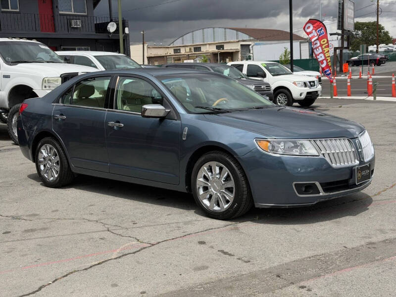 2011 Lincoln MKZ