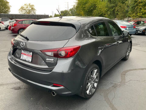 2018 Mazda MAZDA3 Touring