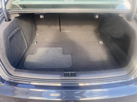 2015 Audi A4 2.0T quattro Prestige