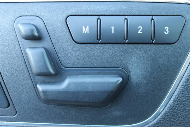 2011 Mercedes-Benz E-Class