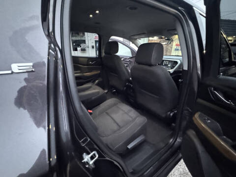 2017 GMC Acadia SLE-2