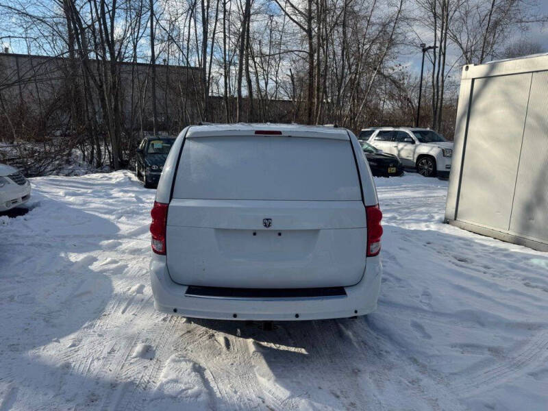 2014 RAM C/V Tradesman
