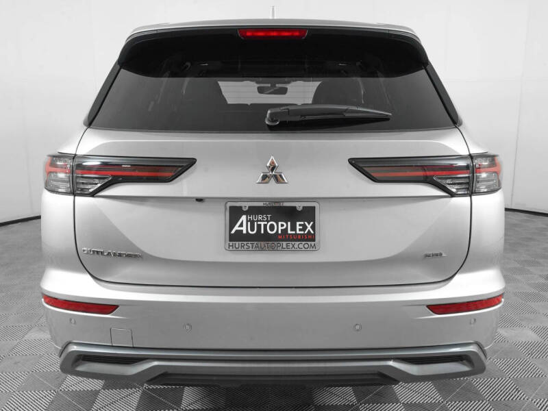 2026 Mitsubishi Outlander SEL