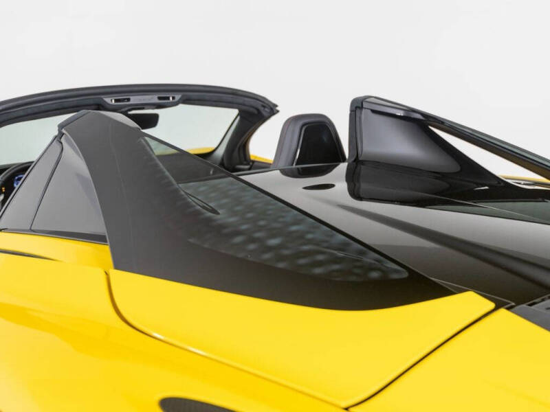 2024 McLaren 750S Spider